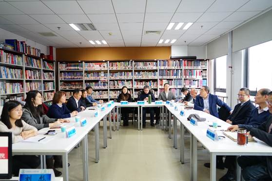 加强两院交流 携手探索法商管理发展之路——华东政法大学商学院和必赢242net官网交流会成功举办