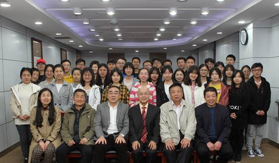 必赢242net官网“大家名师微课堂”圆满举行