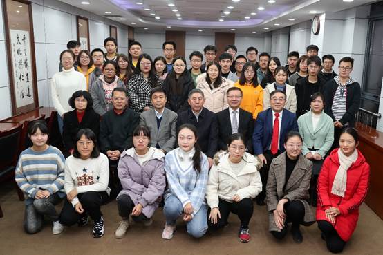 必赢242net官网“大家名师微课堂”顺利举行