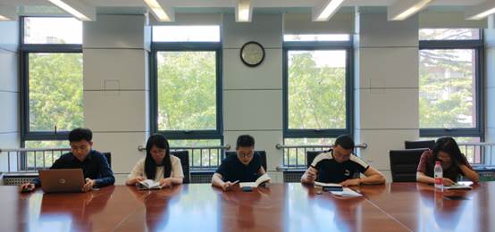 商学院法商管理系召开“目标责任制”部署会议