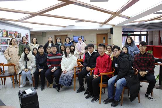 适应大学生活 树立远大理想——商学院2019级本科新生系列主题班会圆满结束