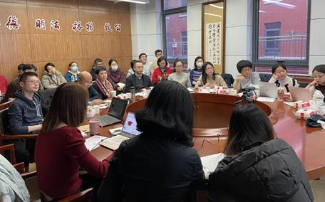 商学院工商管理系召开第35期创新创业与战略教研室研讨会